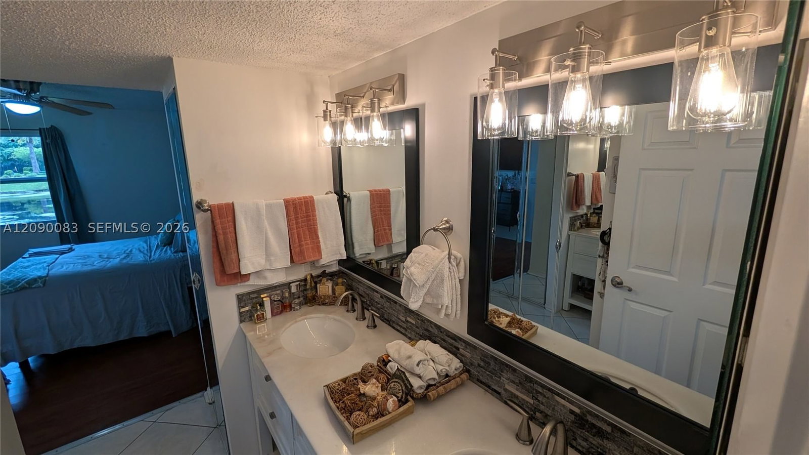 Real estate property located at 211 113th Way #211, Broward, Fairway Greens Condo Home, Pembroke Pines, FL