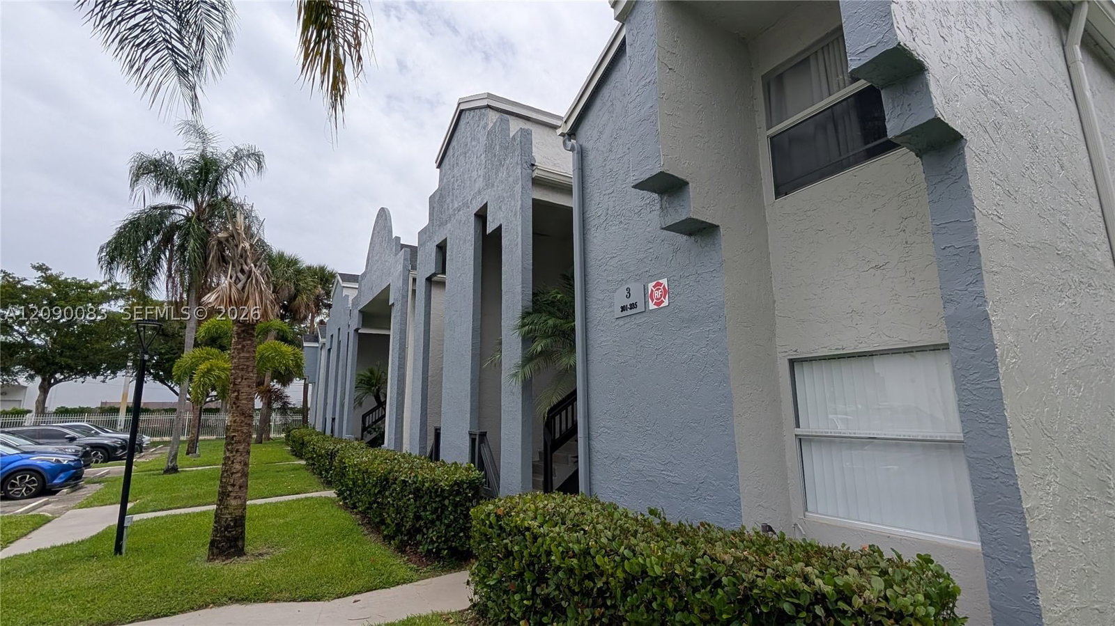 Real estate property located at 211 113th Way #211, Broward, Fairway Greens Condo Home, Pembroke Pines, FL