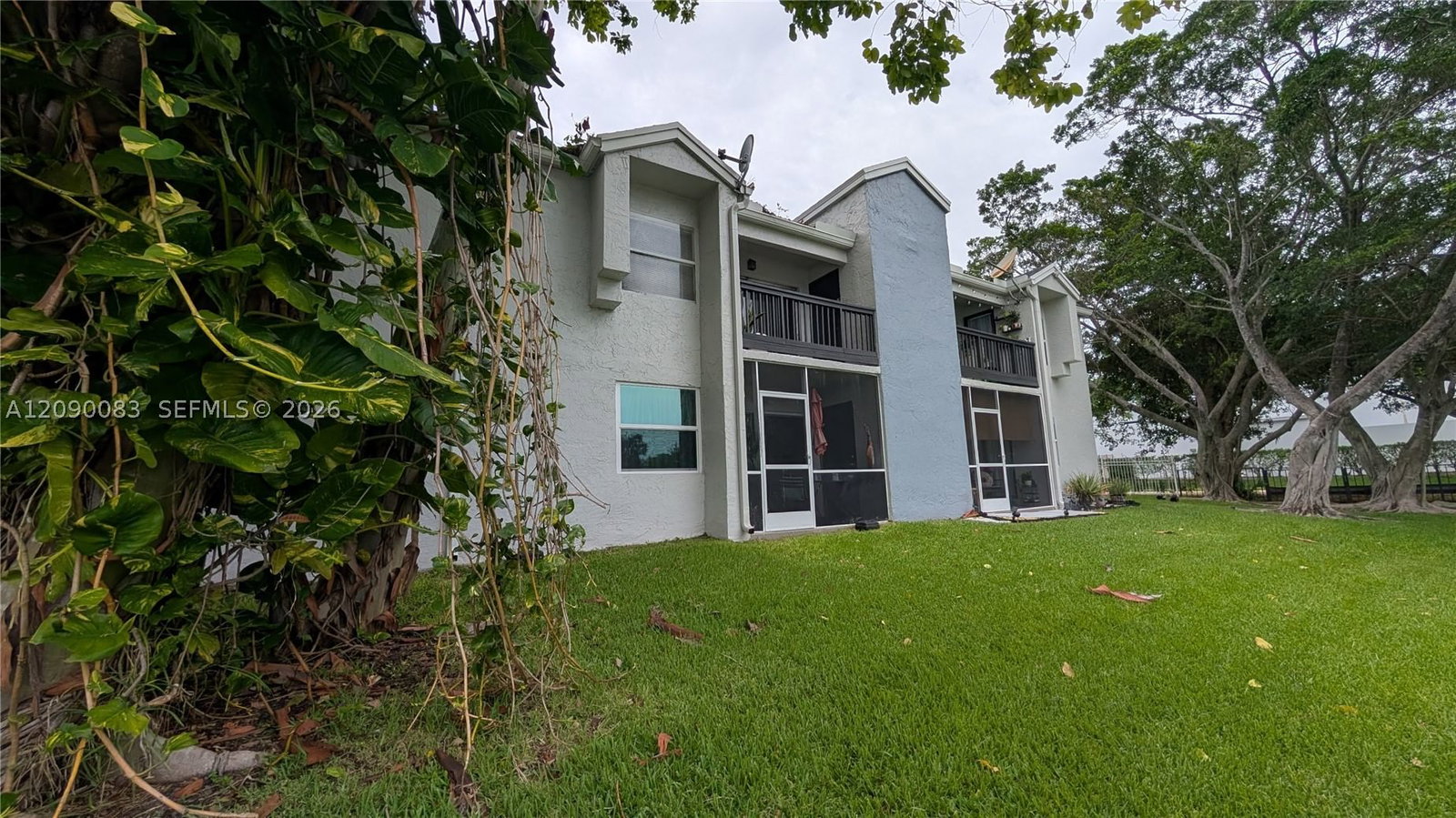 Real estate property located at 211 113th Way #211, Broward, Fairway Greens Condo Home, Pembroke Pines, FL