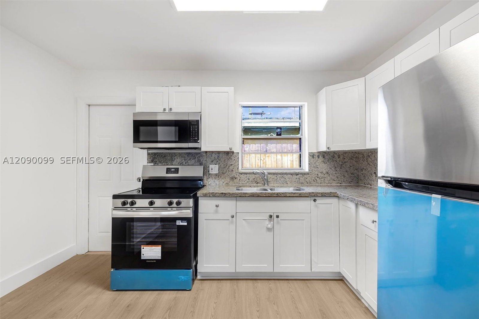 Real estate property located at 2033 Dewey St, Broward, Hollywood South Side Add, Hollywood, FL