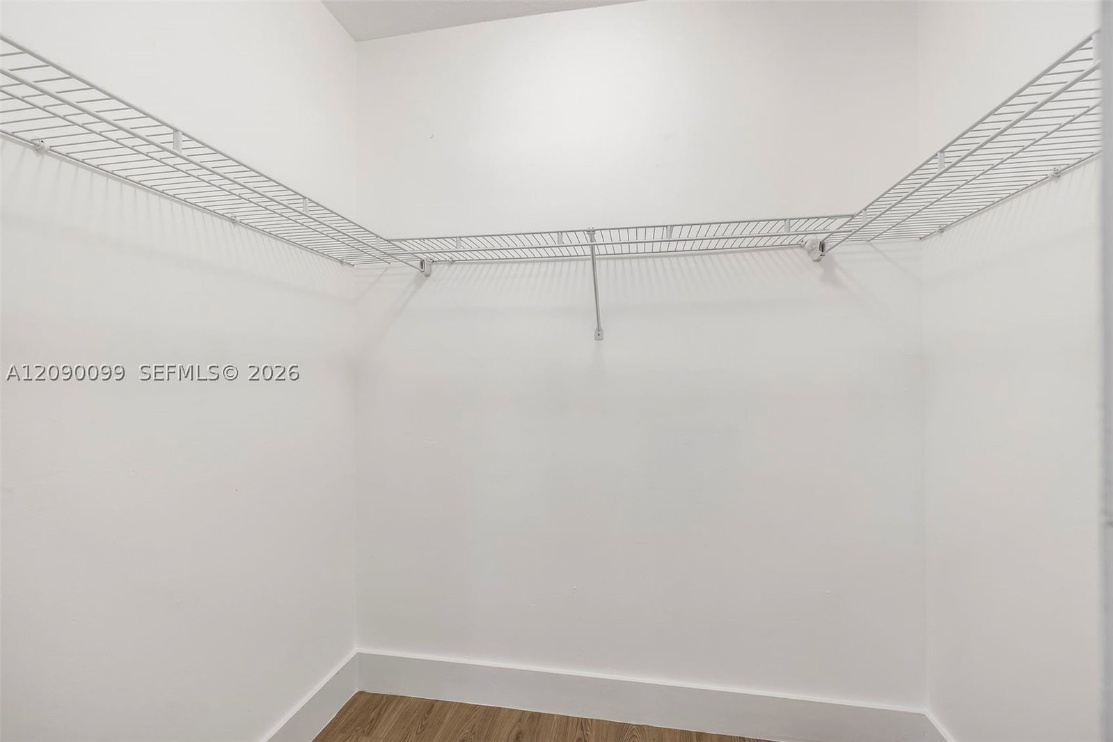 Real estate property located at 2033 Dewey St, Broward, Hollywood South Side Add, Hollywood, FL