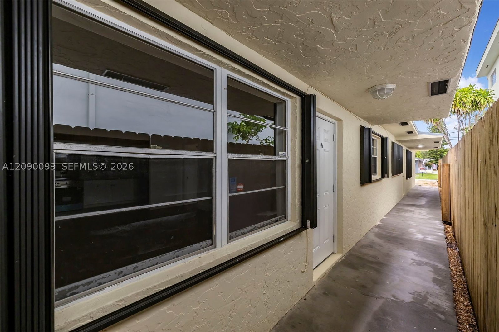 Real estate property located at 2033 Dewey St, Broward, Hollywood South Side Add, Hollywood, FL