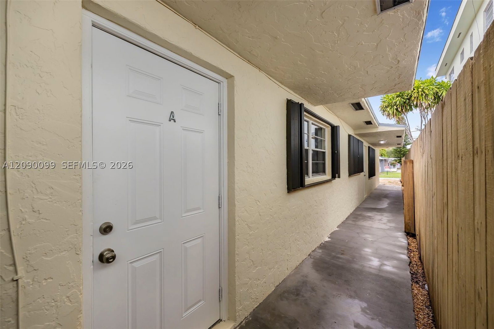 Real estate property located at 2033 Dewey St, Broward, Hollywood South Side Add, Hollywood, FL
