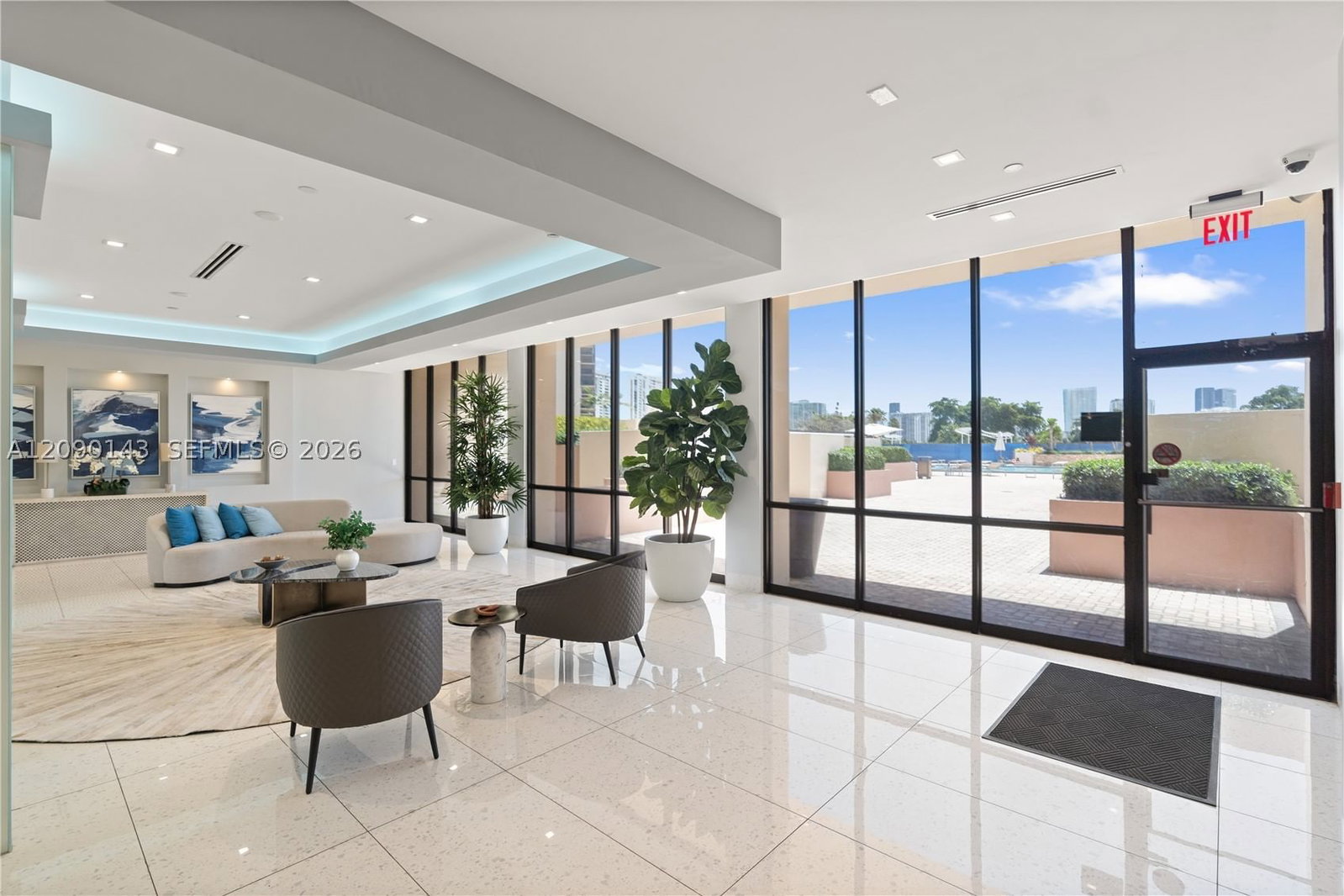 Real estate property located at 20379 Country Club Dr #332, Miami-dade, Coronado Condo- Tower Ii, Aventura, FL
