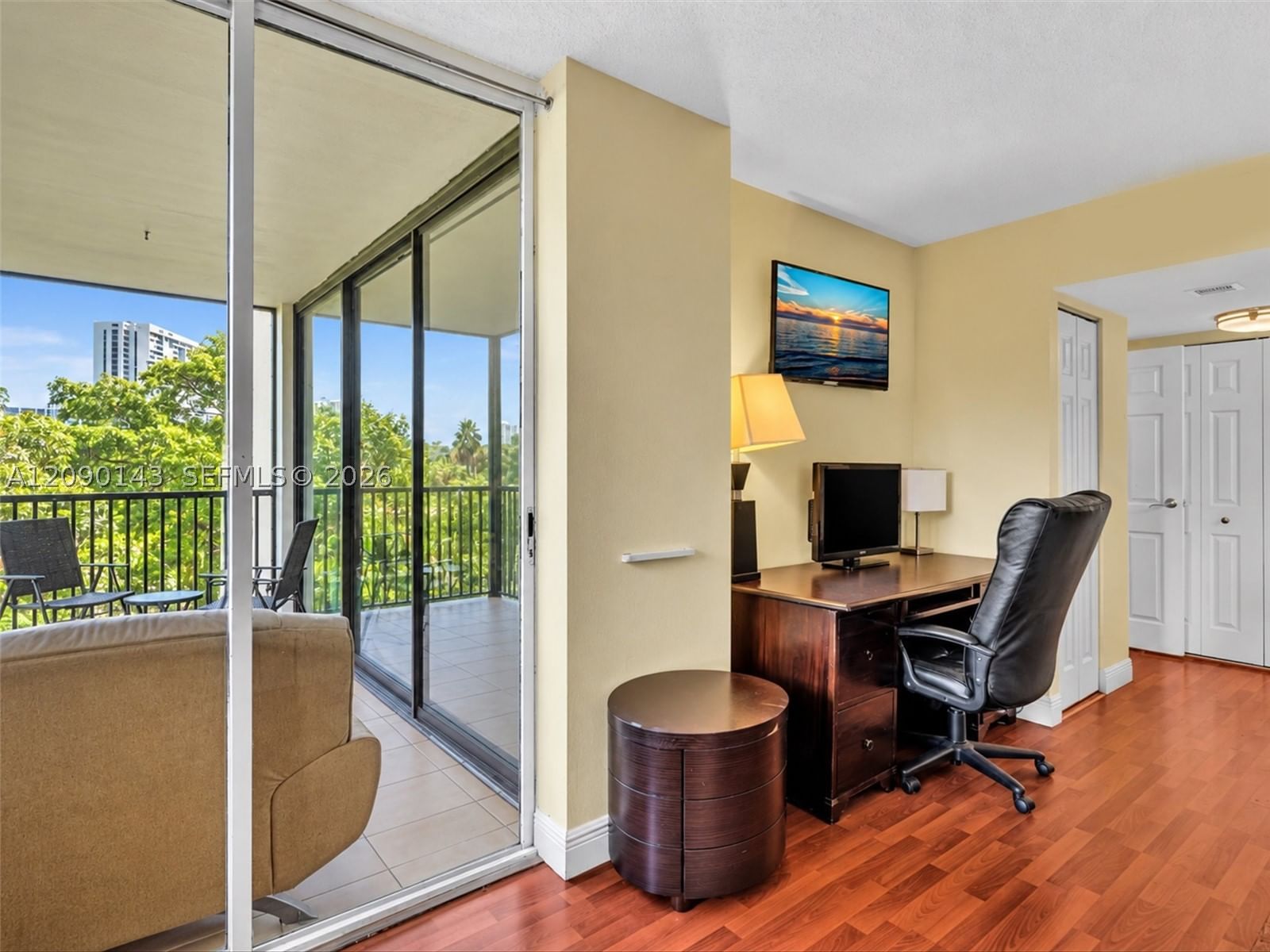 Real estate property located at 20379 Country Club Dr #332, Miami-dade, Coronado Condo- Tower Ii, Aventura, FL