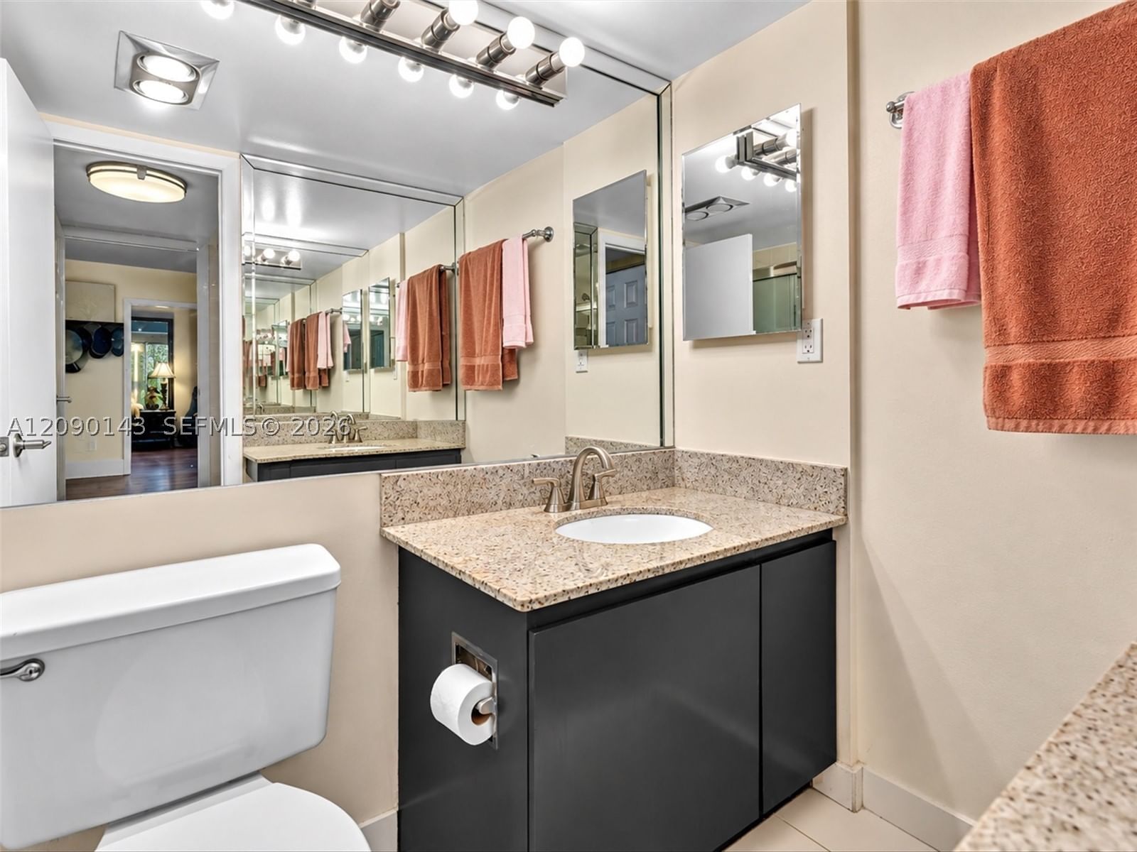 Real estate property located at 20379 Country Club Dr #332, Miami-dade, Coronado Condo- Tower Ii, Aventura, FL