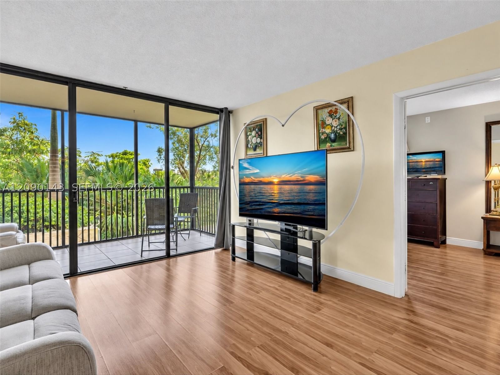 Real estate property located at 20379 Country Club Dr #332, Miami-dade, Coronado Condo- Tower Ii, Aventura, FL