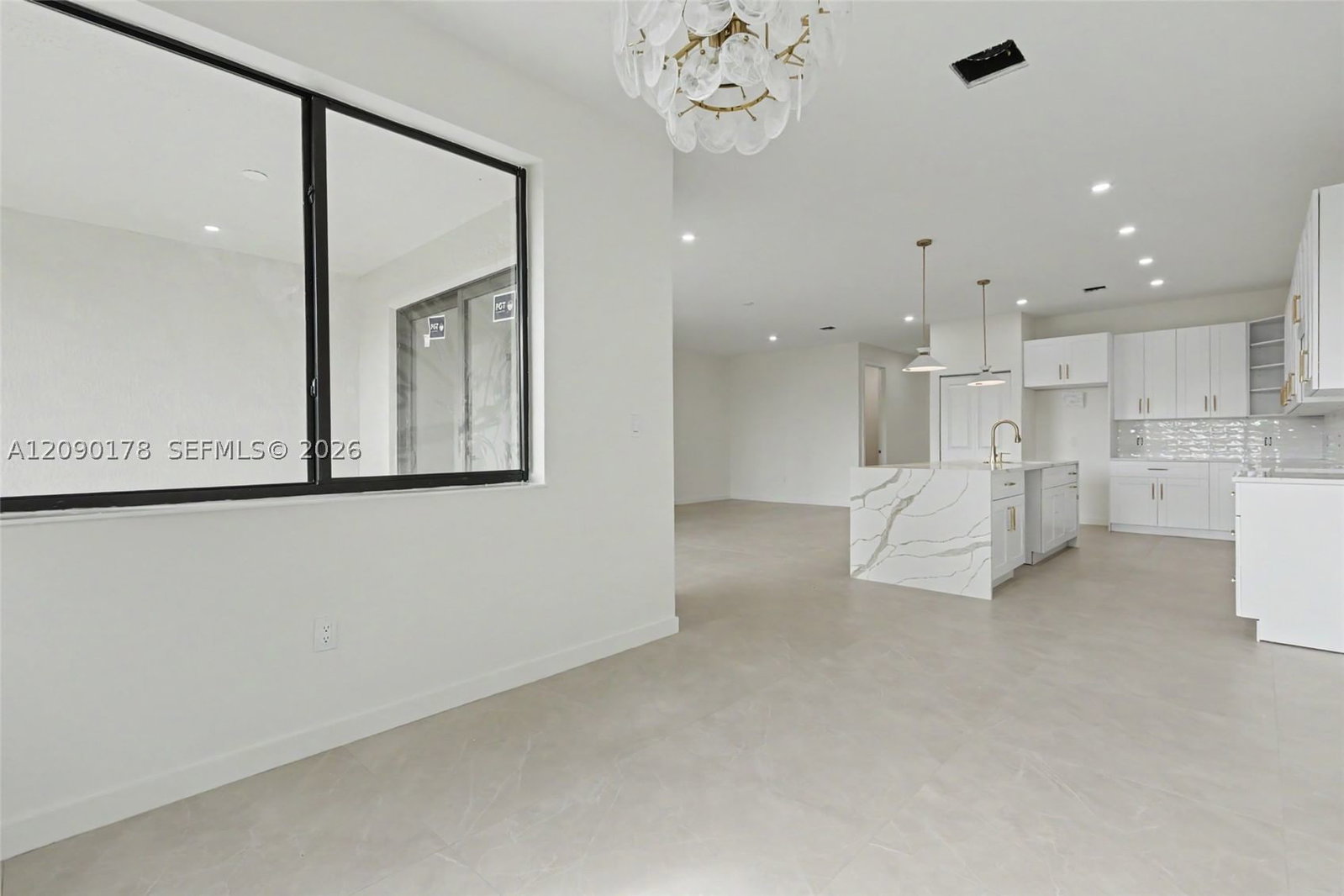 Real estate property located at 2960 24th Ave, Broward, Ziladen Properties, Oakland Park, FL