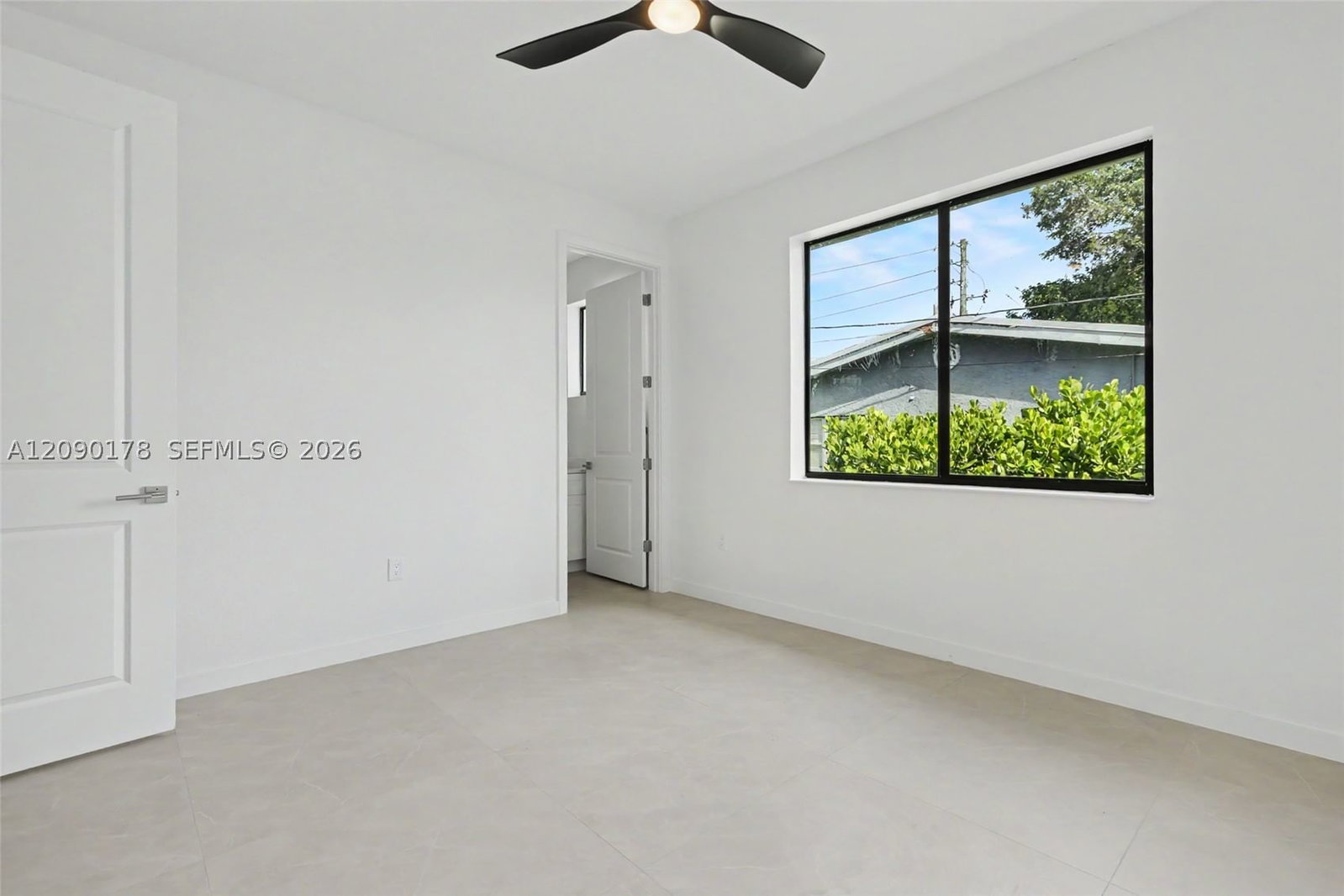 Real estate property located at 2960 24th Ave, Broward, Ziladen Properties, Oakland Park, FL