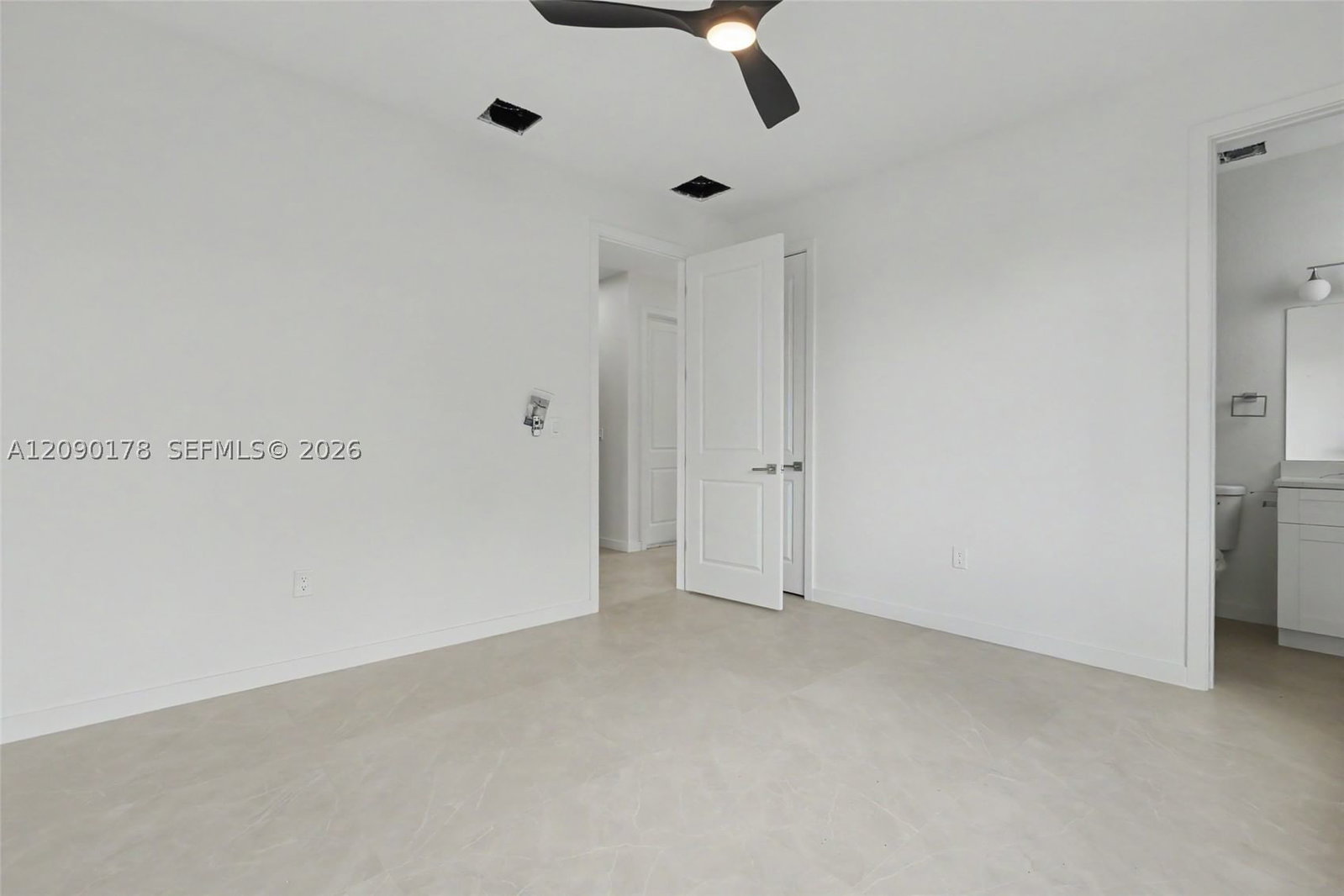 Real estate property located at 2960 24th Ave, Broward, Ziladen Properties, Oakland Park, FL