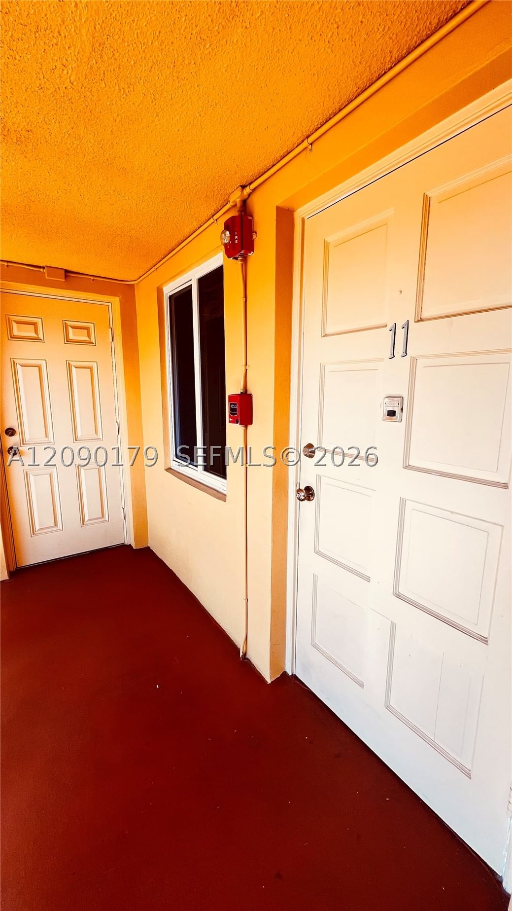Real estate property located at 1733 Mayo St #11, Broward, Mayo Apartments Assoc Inc, Hollywood, FL
