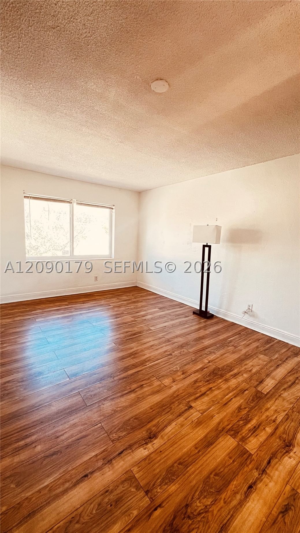 Real estate property located at 1733 Mayo St #11, Broward, Mayo Apartments Assoc Inc, Hollywood, FL