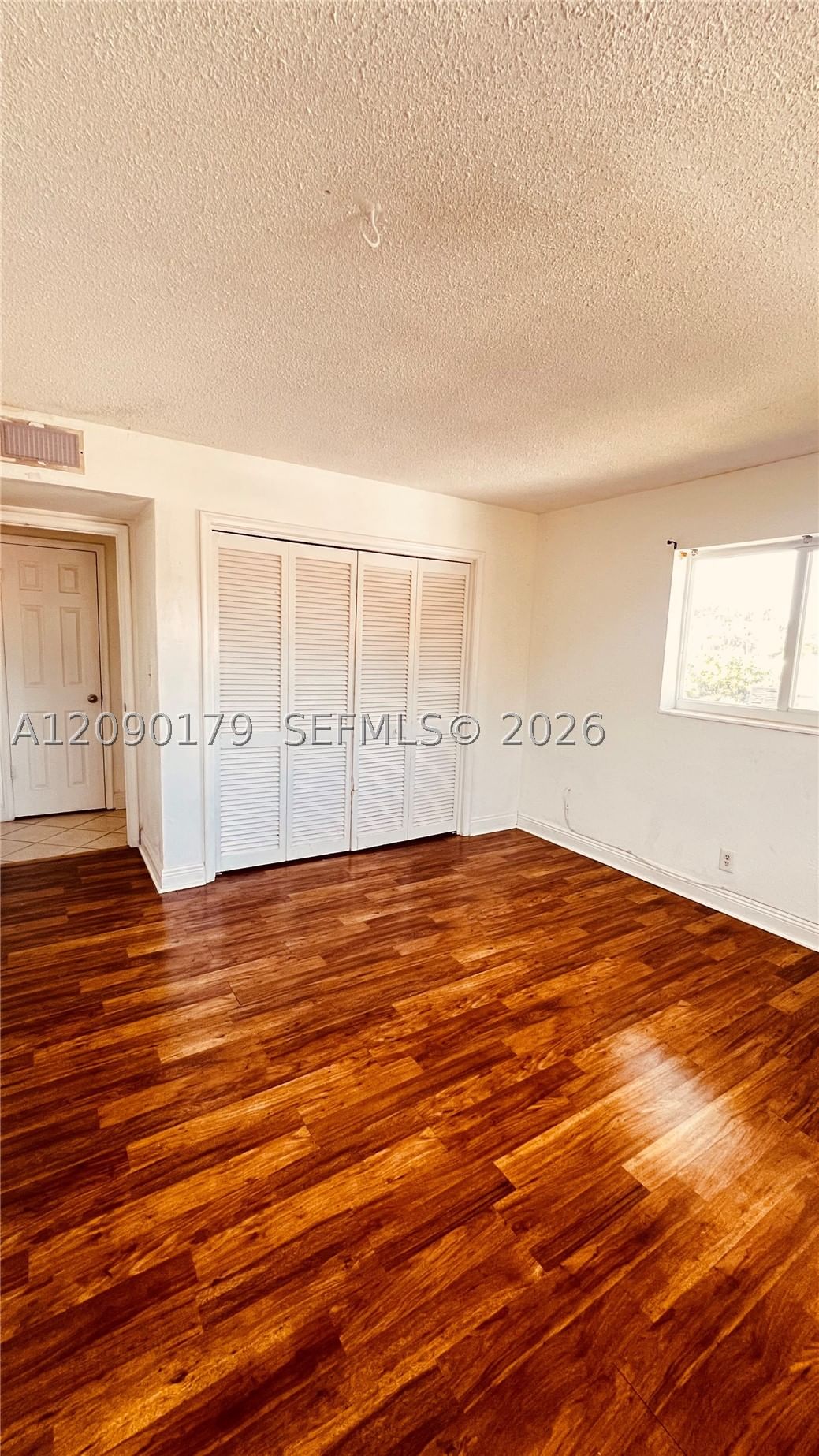 Real estate property located at 1733 Mayo St #11, Broward, Mayo Apartments Assoc Inc, Hollywood, FL