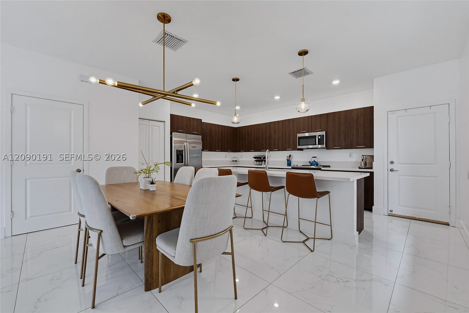 Real estate property located at 4605 83rd Path, Miami-dade, Downtown Doral South Phas, Doral, FL