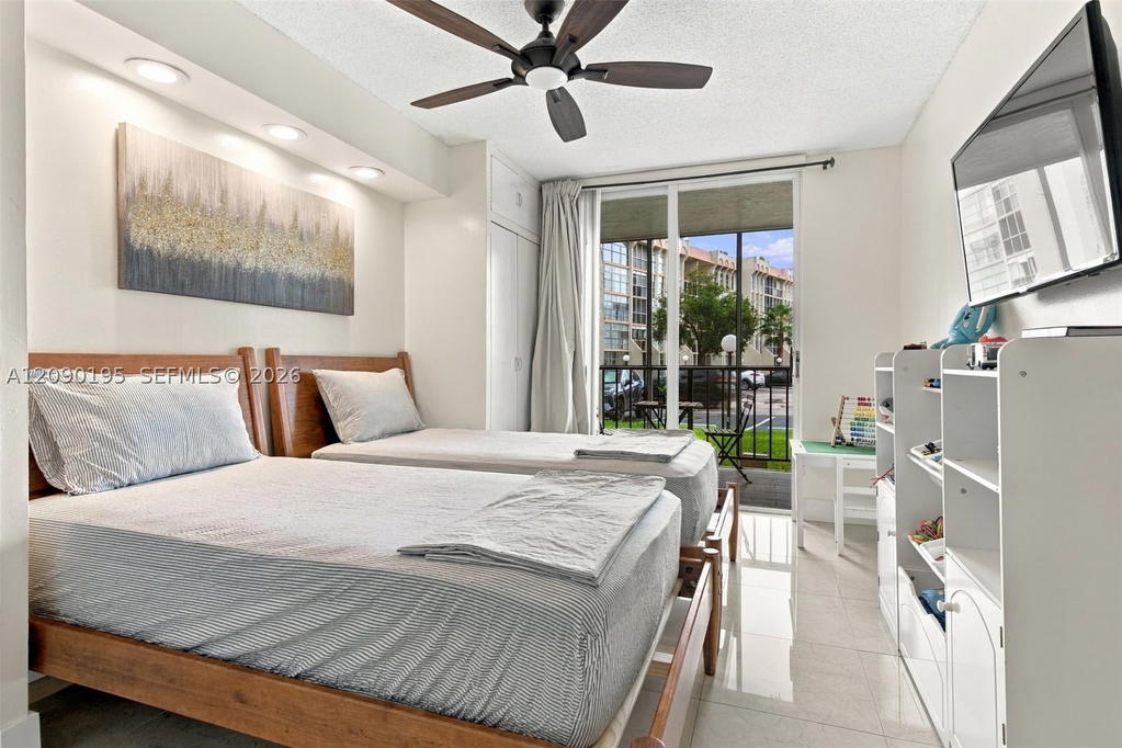 Real estate property located at 801 Three Islands Blvd #120, Broward, Desoto Park Condo, Hallandale Beach, FL