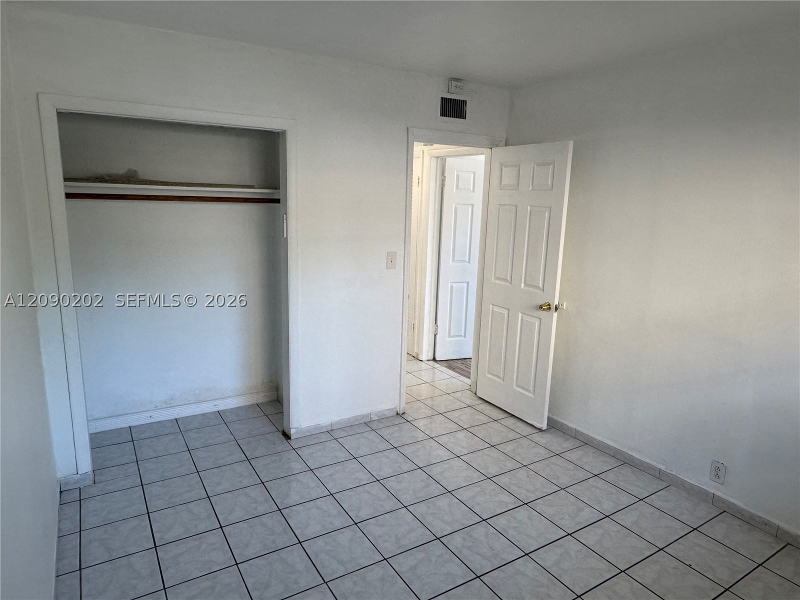 Real estate property located at 1765 Venice Ln #4E, Miami-dade, Venice Park, North Miami, FL