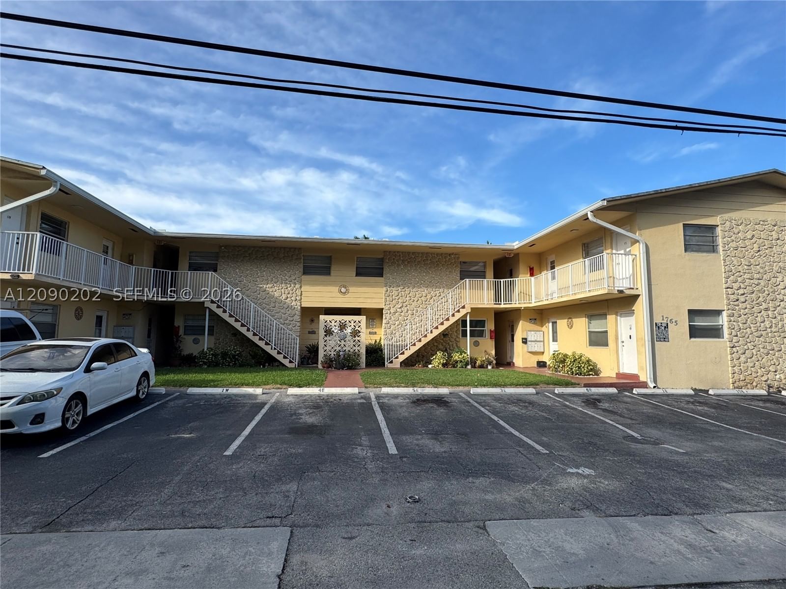Real estate property located at 1765 Venice Ln #4E, Miami-dade, Venice Park, North Miami, FL