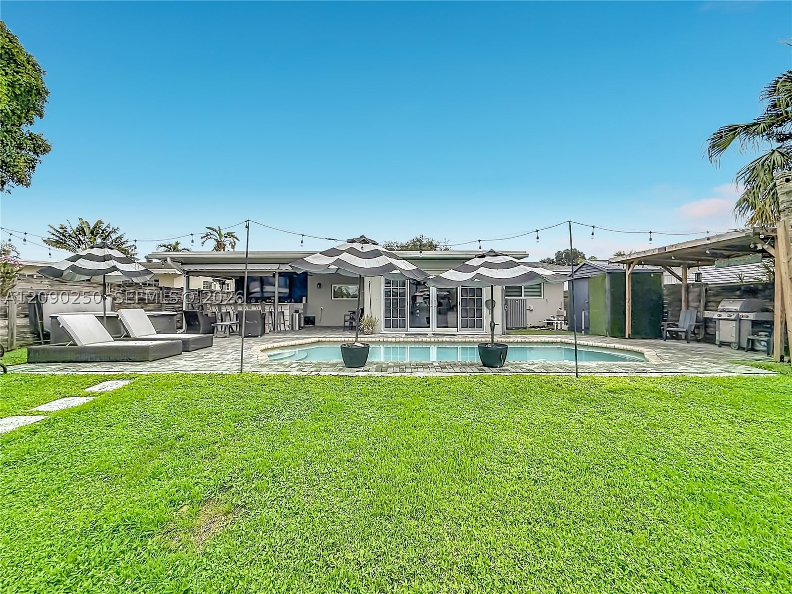 Real estate property located at 1150 86th Ter, Broward, Boulevard Heights Sec Nin, Pembroke Pines, FL