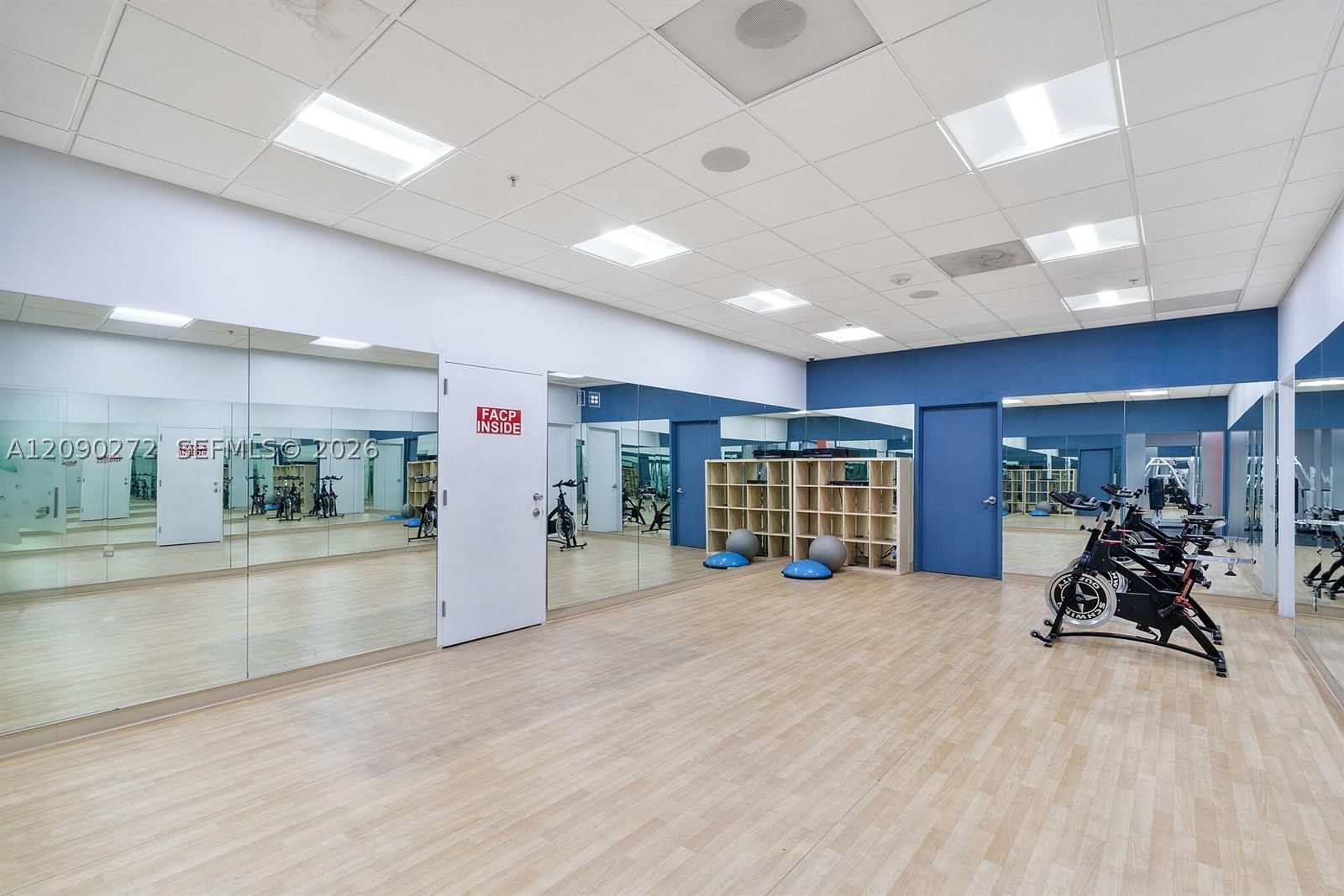 Real estate property located at 19380 Collins Ave #1023, Miami-dade, Oceanview Building B Cond, Sunny Isles Beach, FL