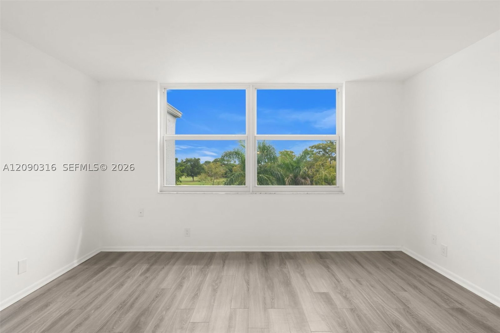 Real estate property located at 7684 18th St #404, Broward, 12 Of Palm Springs 2 Cond, Margate, FL