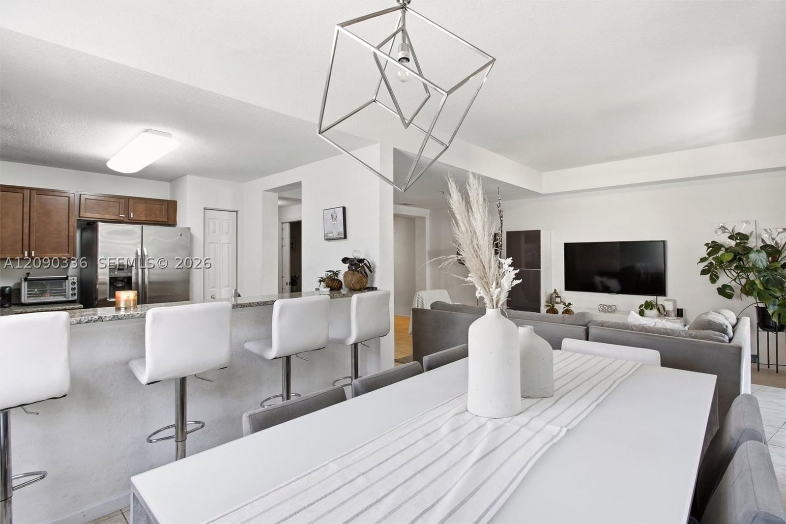 Real estate property located at 11605 89th St #228, Miami-dade, St Moritz At Doral Condo, Doral, FL