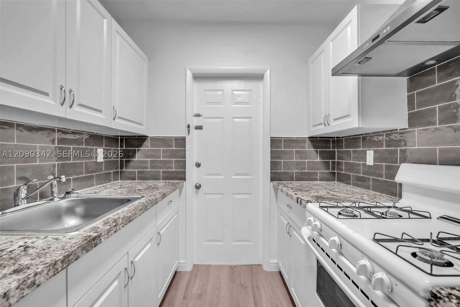 Real estate property located at 8010 Tatum Waterway Dr #5, Miami-dade, Creek Club Condo No 2 Inc, Miami Beach, FL