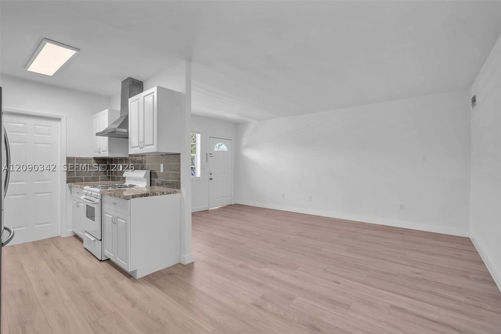 Real estate property located at 8010 Tatum Waterway Dr #5, Miami-dade, Creek Club Condo No 2 Inc, Miami Beach, FL
