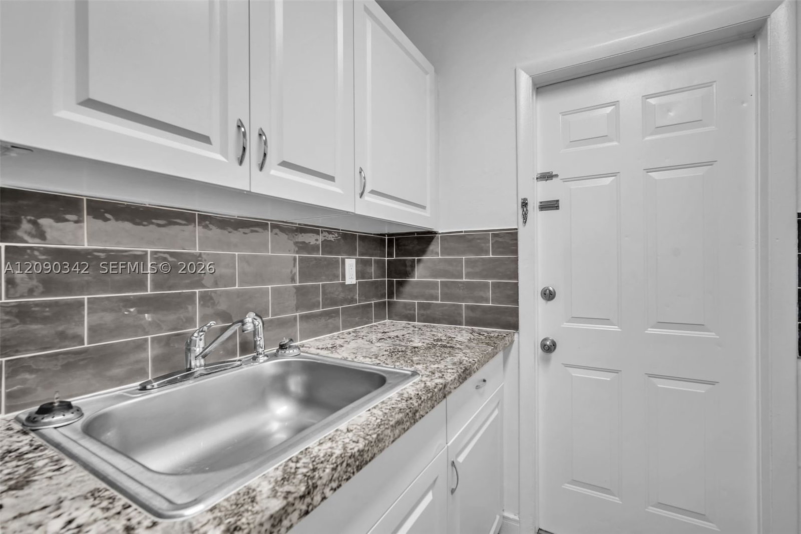 Real estate property located at 8010 Tatum Waterway Dr #5, Miami-dade, Creek Club Condo No 2 Inc, Miami Beach, FL