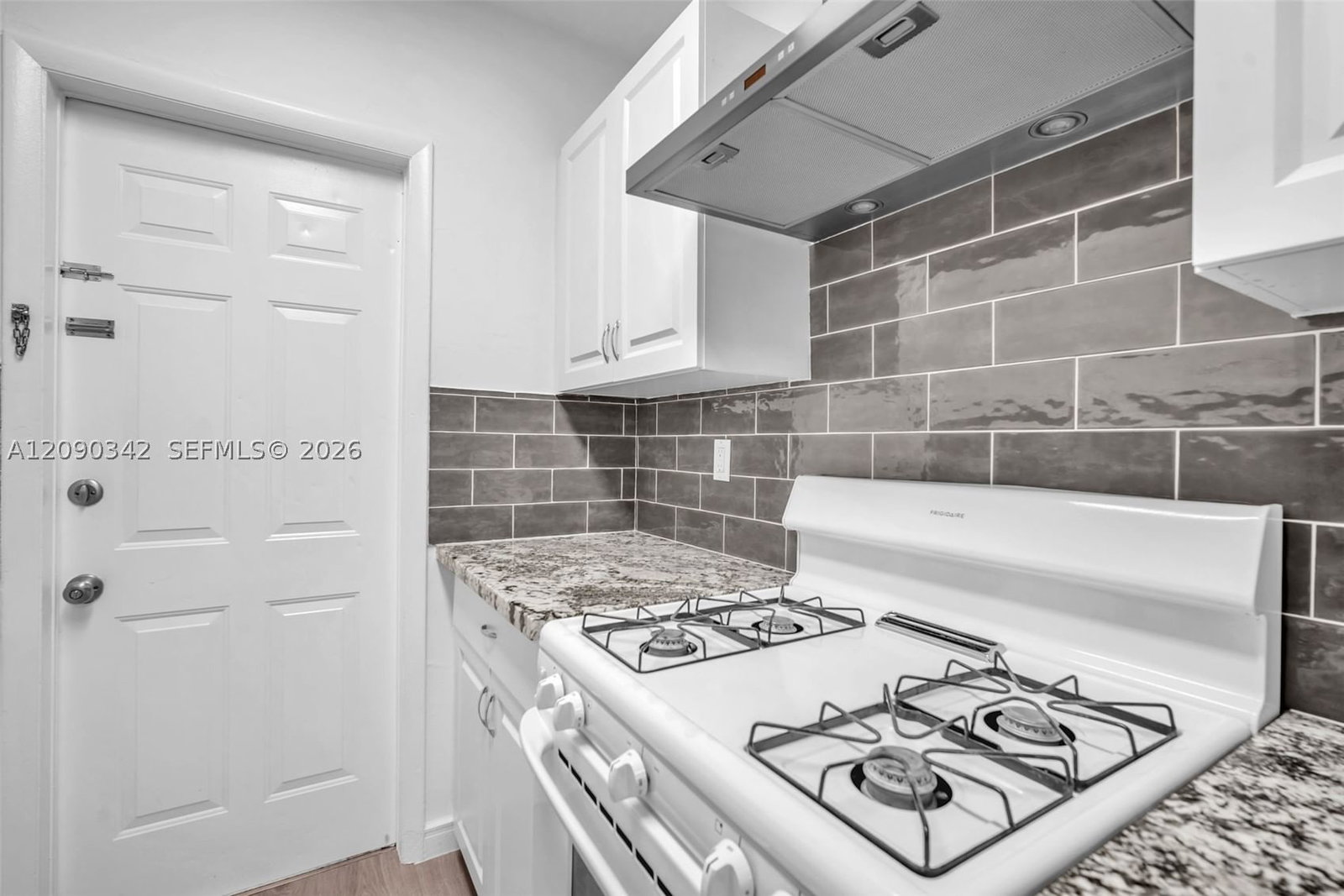 Real estate property located at 8010 Tatum Waterway Dr #5, Miami-dade, Creek Club Condo No 2 Inc, Miami Beach, FL