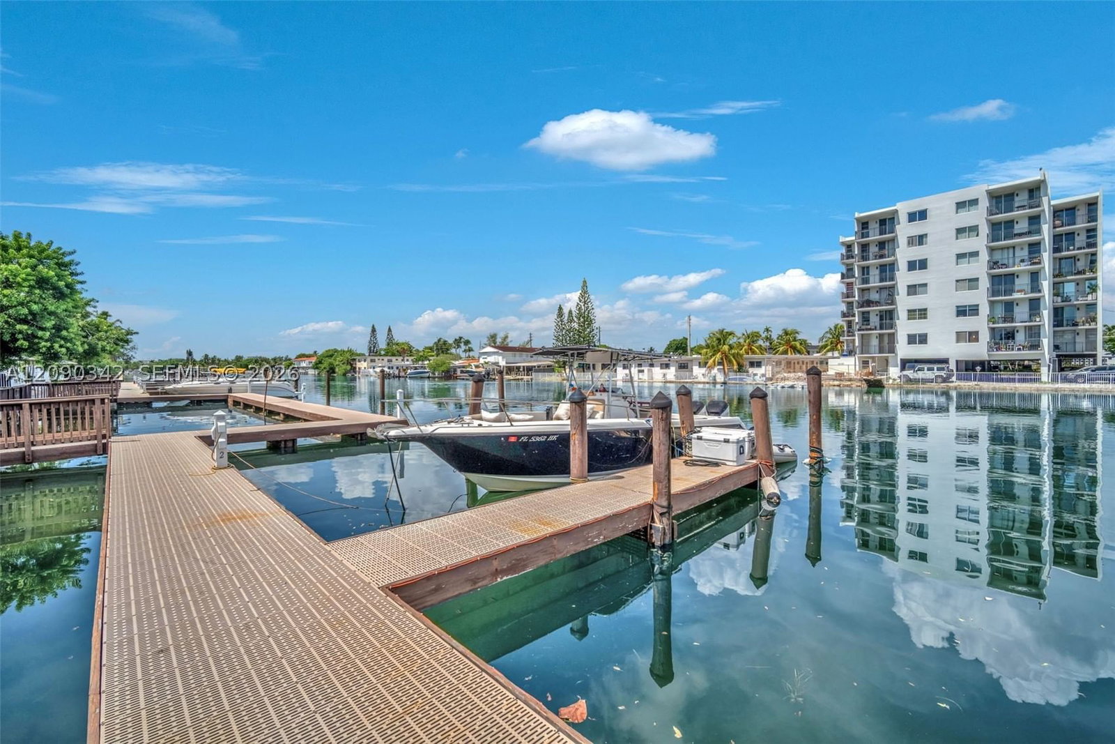 Real estate property located at 8010 Tatum Waterway Dr #5, Miami-dade, Creek Club Condo No 2 Inc, Miami Beach, FL