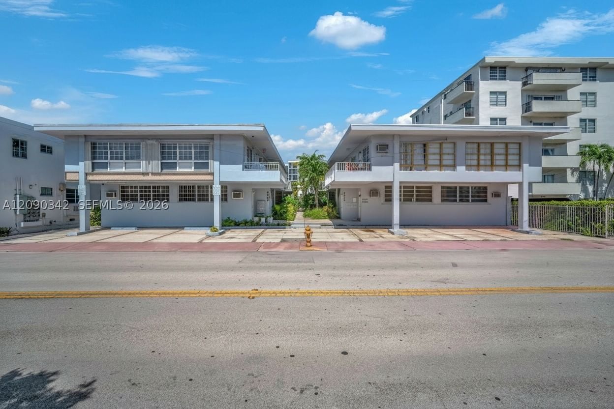 Real estate property located at 8010 Tatum Waterway Dr #5, Miami-dade, Creek Club Condo No 2 Inc, Miami Beach, FL