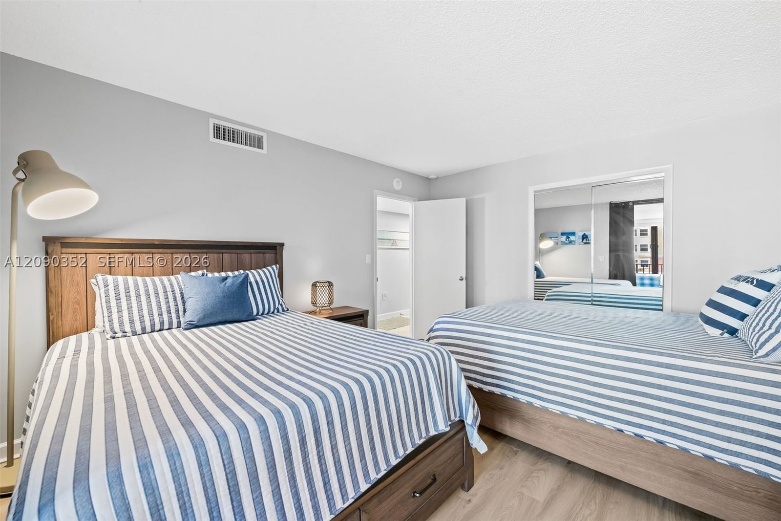 Real estate property located at 1401 Ocean Blvd #407, Broward, Emerald Tower Condo, Pompano Beach, FL