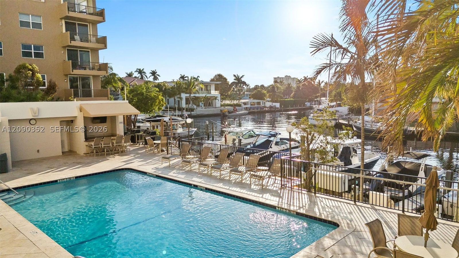 Real estate property located at 1401 Ocean Blvd #407, Broward, Emerald Tower Condo, Pompano Beach, FL