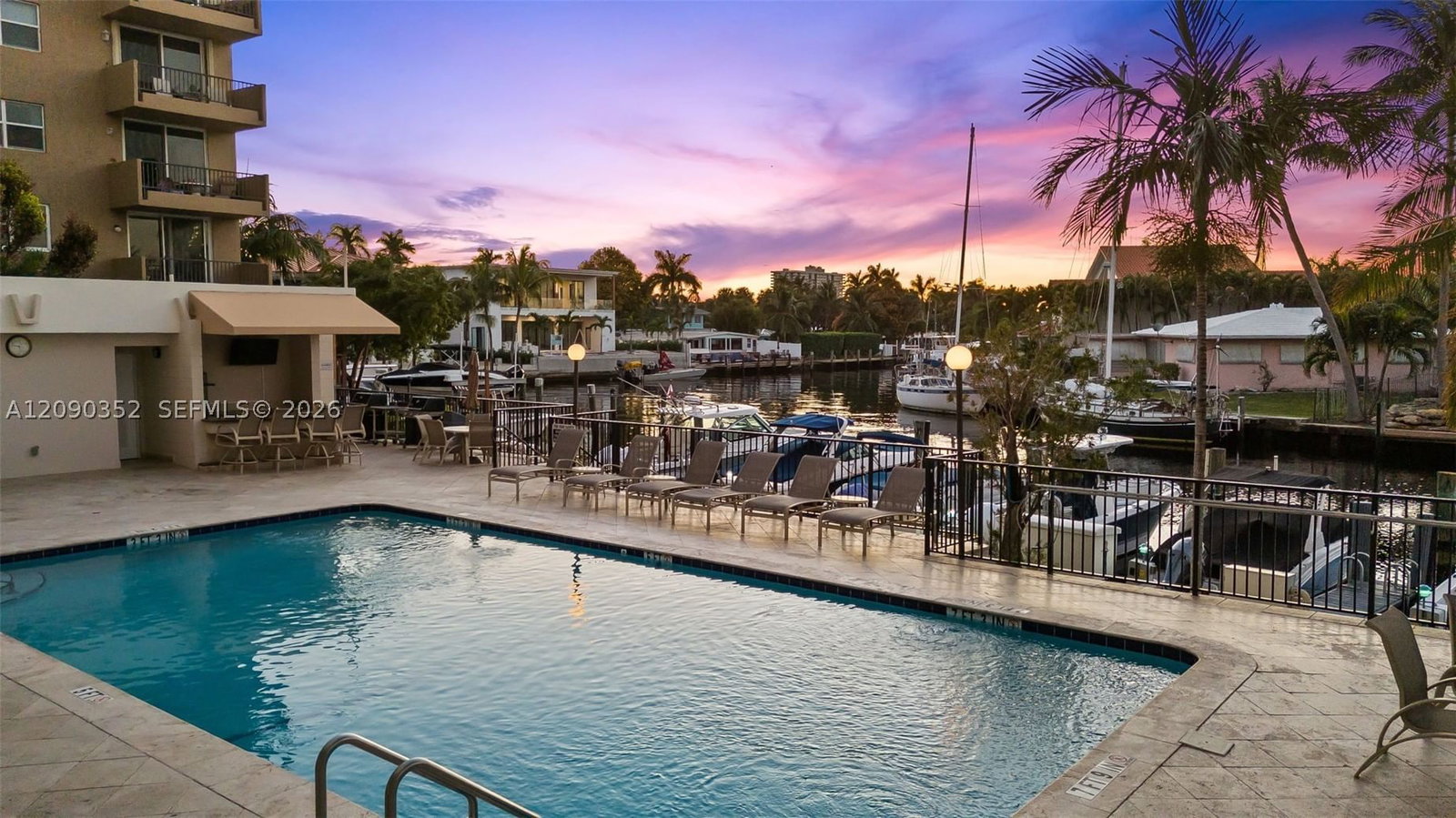 Real estate property located at 1401 Ocean Blvd #407, Broward, Emerald Tower Condo, Pompano Beach, FL