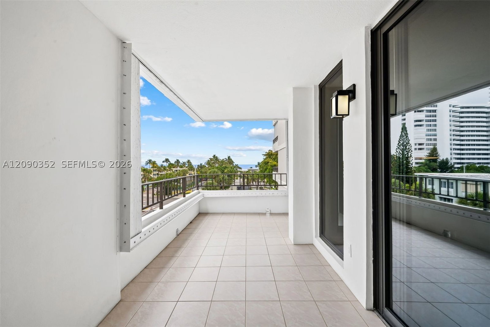 Real estate property located at 1401 Ocean Blvd #407, Broward, Emerald Tower Condo, Pompano Beach, FL
