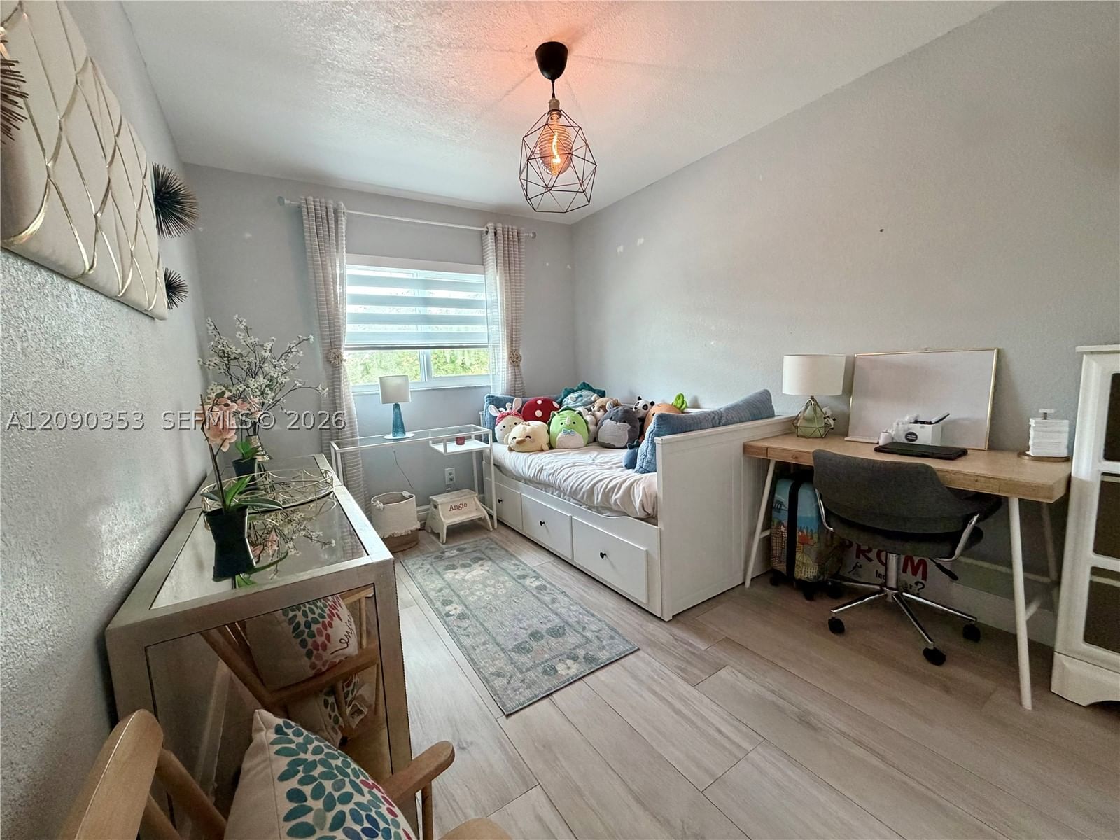 Real estate property located at 12355 15th St #12355, Broward, Pembroke Lakes Section Se, Pembroke Pines, FL