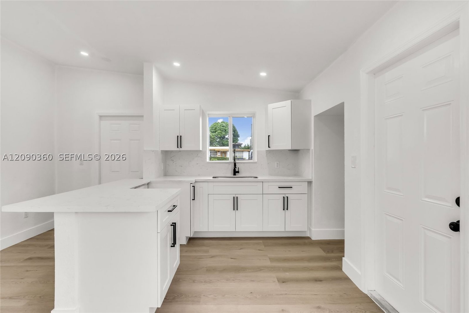 Real estate property located at 1706 26th Ave, Broward, Lake Aire Estates, Fort Lauderdale, FL