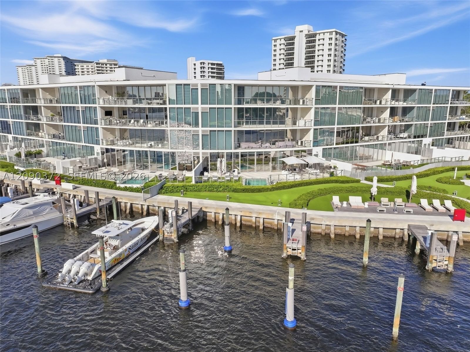 Real estate property located at 725 Ocean Blvd #105, Palm Beach, Boca Beach Residences Con, Boca Raton, FL