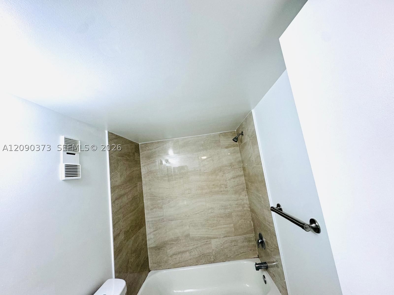 Real estate property located at 8730 Sherman Cir #302, Broward, Lakeshore At University P, Miramar, FL