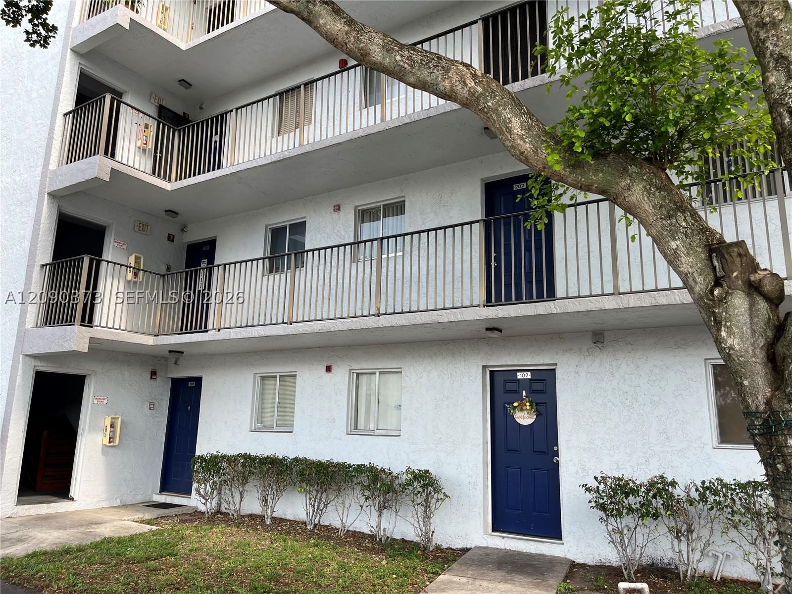Real estate property located at 8730 Sherman Cir #302, Broward, Lakeshore At University P, Miramar, FL