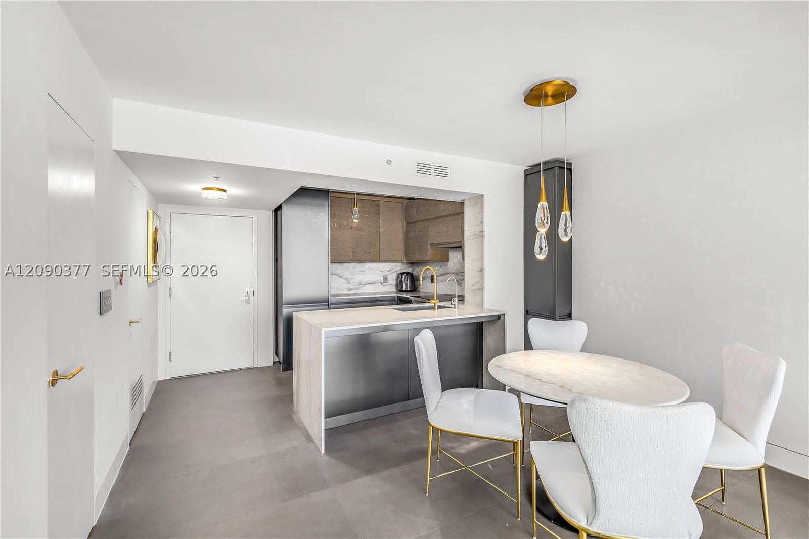 Real estate property located at 1800 Sunset Harbour Dr #2105, Miami-dade, Sunset Harbour South Cond, Miami Beach, FL