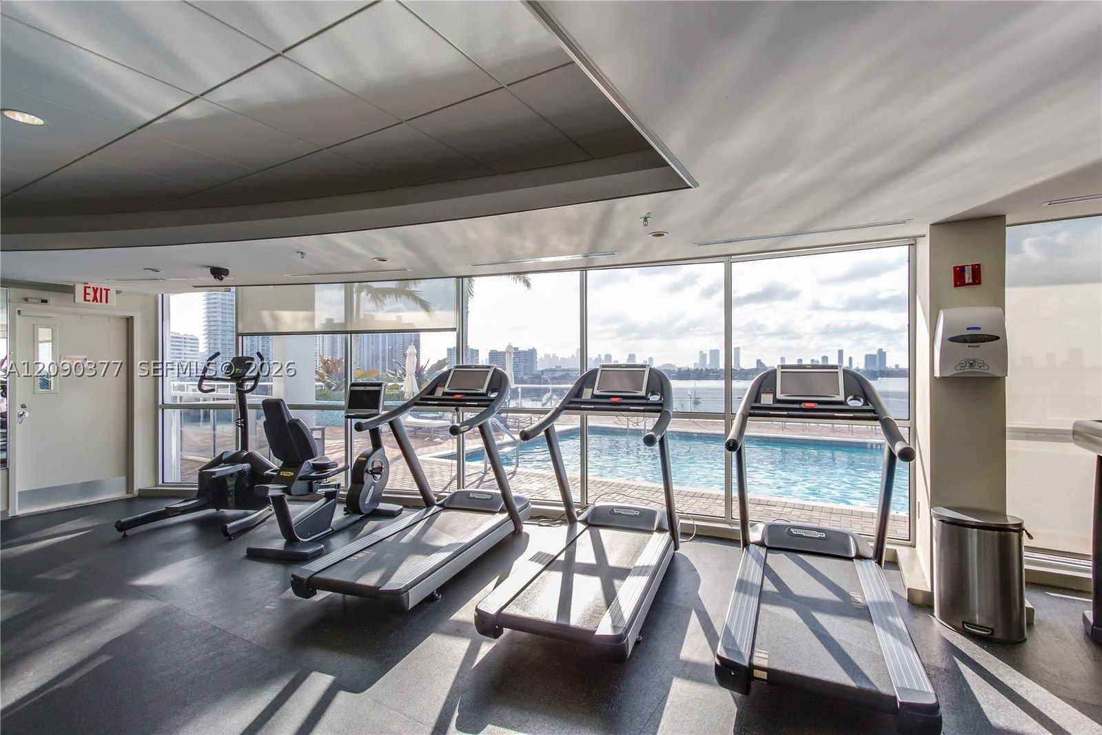 Real estate property located at 1800 Sunset Harbour Dr #2105, Miami-dade, Sunset Harbour South Cond, Miami Beach, FL