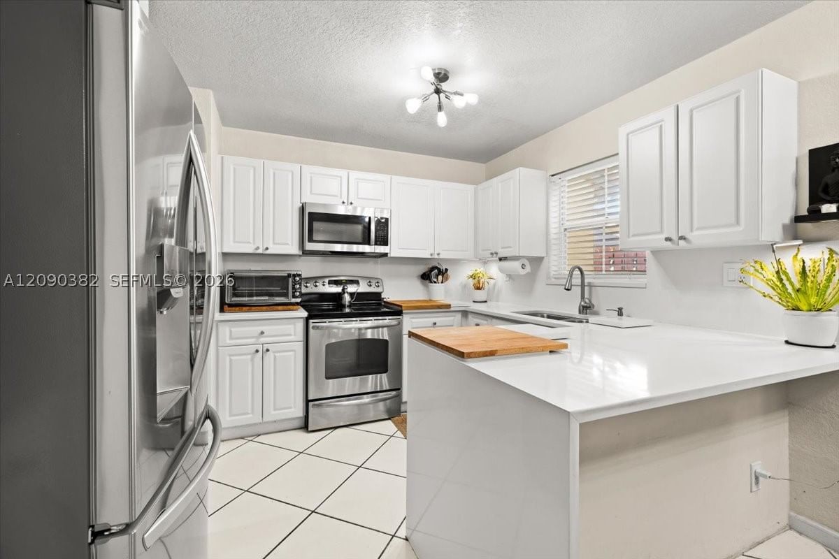 Real estate property located at 195 Sable Palm Way, Broward, West Park-west Parcel, Davie, FL