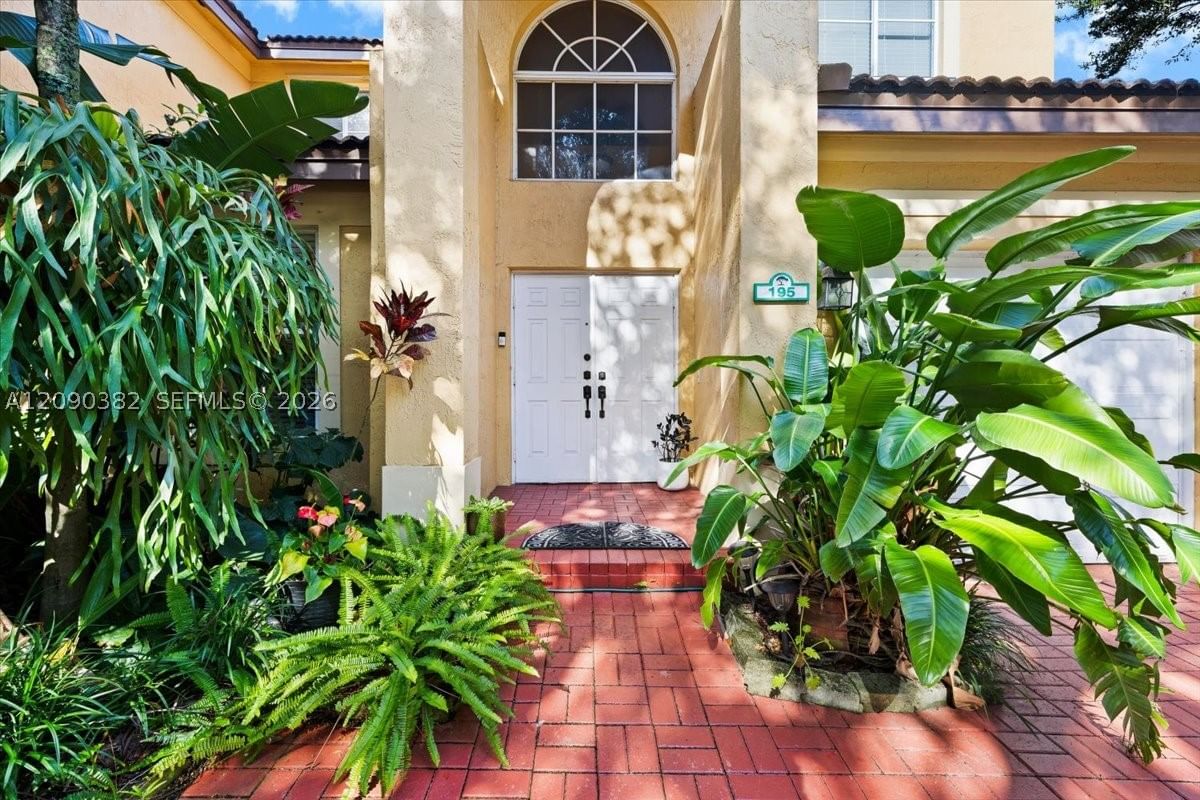 Real estate property located at 195 Sable Palm Way, Broward, West Park-west Parcel, Davie, FL