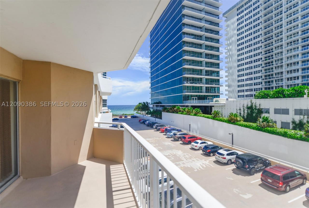 Real estate property located at 1980 Ocean Dr #3A, Broward, Hemispheres Condo, Hallandale Beach, FL
