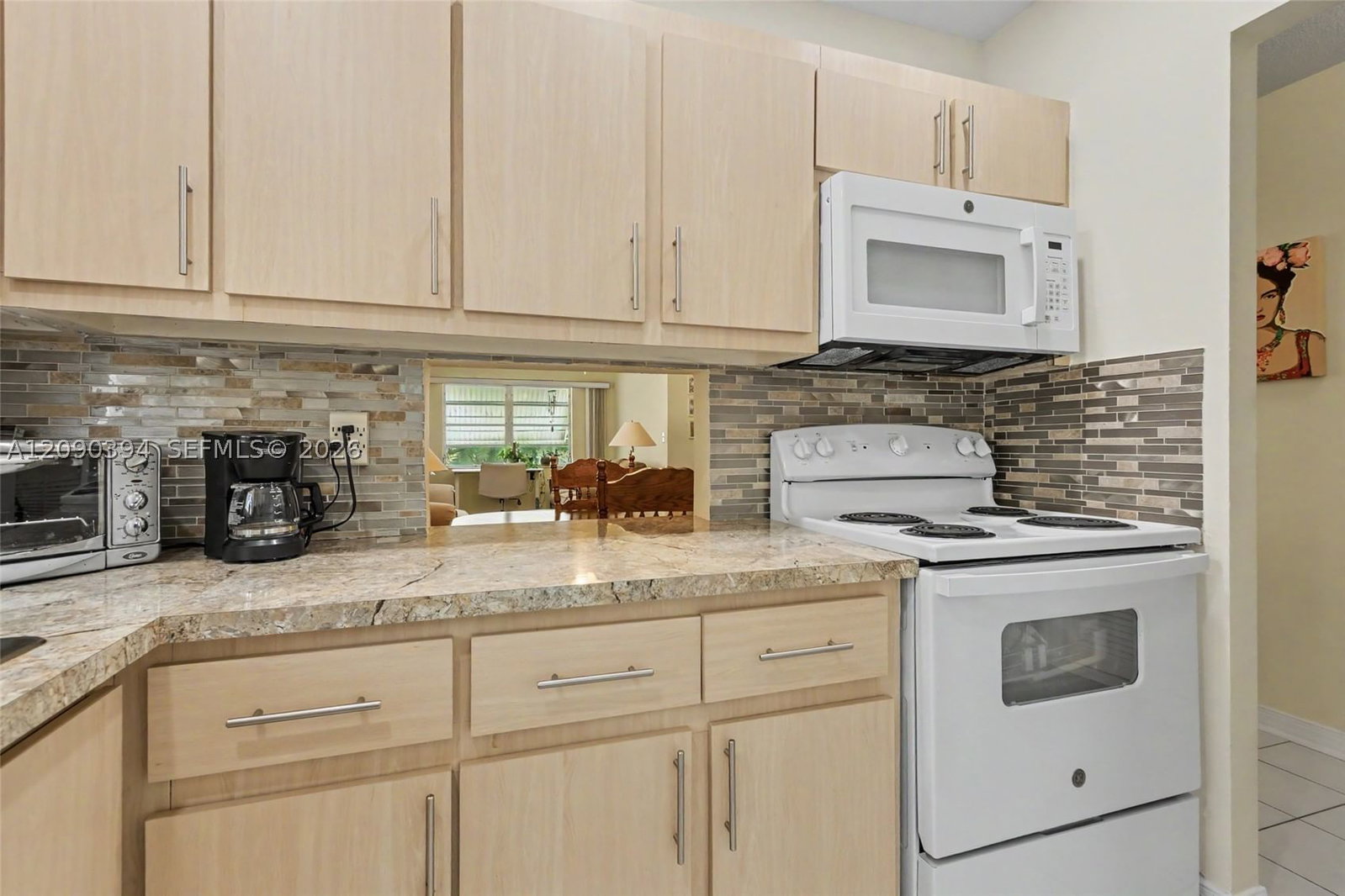 Real estate property located at 1401 12th Ct #3B, Broward, Crystal Court Manor No 9, Hollywood, FL
