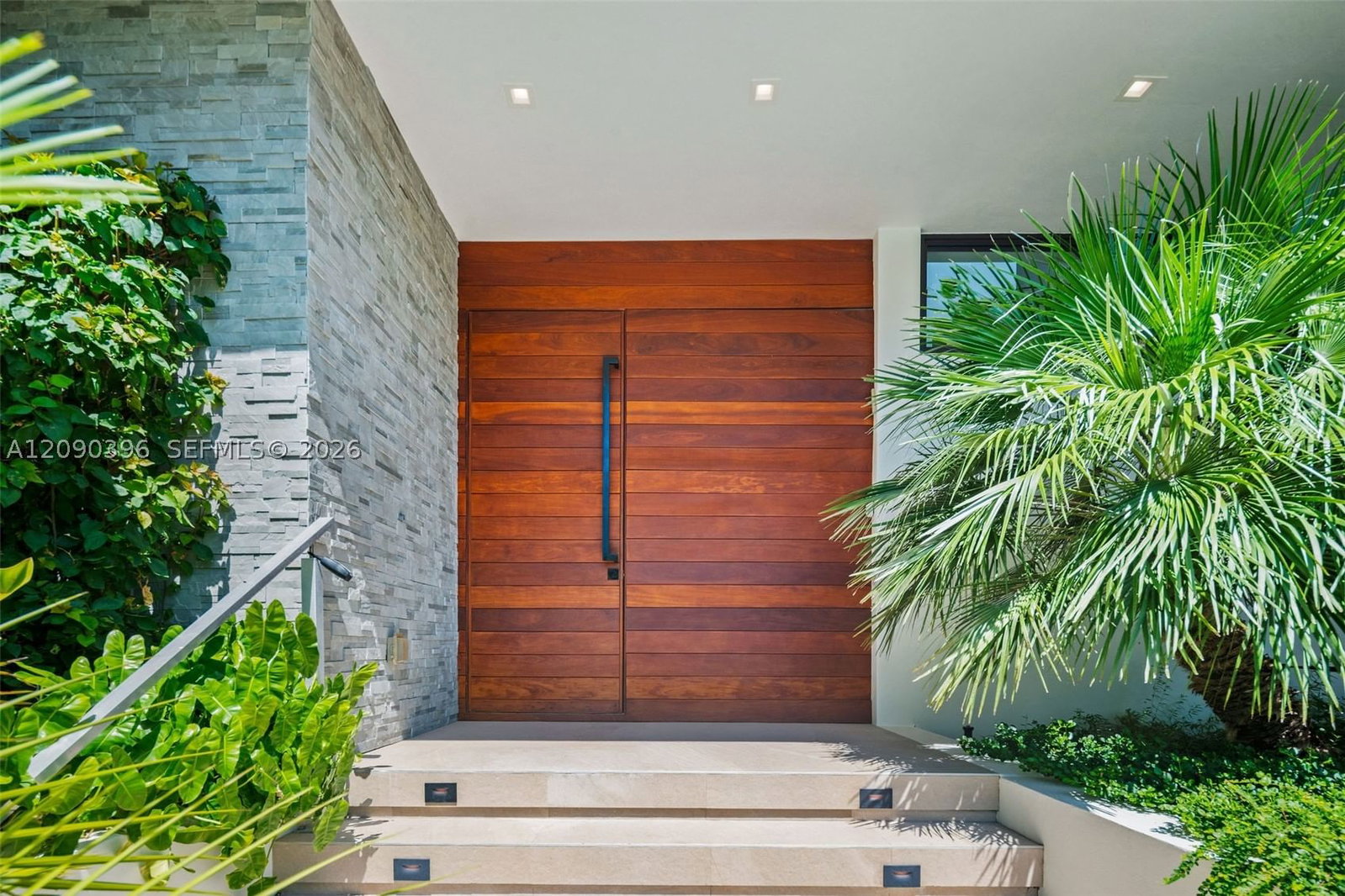 Real estate property located at 5701 Bay Rd, Miami-dade, La Gorce Golf Sub, Miami Beach, FL