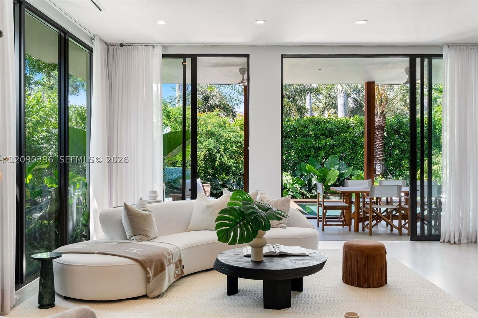 Real estate property located at 5701 Bay Rd, Miami-dade, La Gorce Golf Sub, Miami Beach, FL