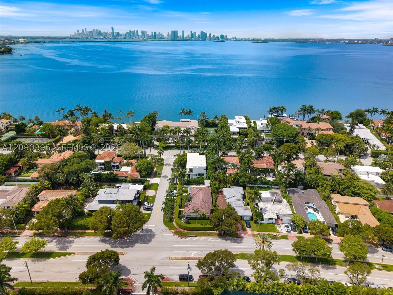 Real estate property located at 5701 Bay Rd, Miami-dade, La Gorce Golf Sub, Miami Beach, FL
