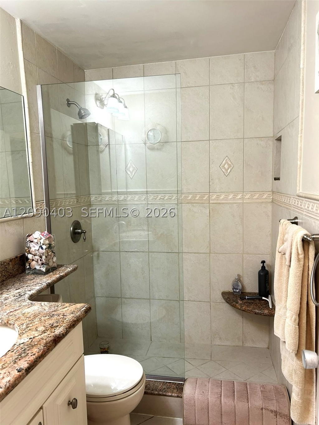 Real estate property located at 920 11th Ave #9D, Broward, Rolen Lake Gardens Co-op, Hallandale Beach, FL